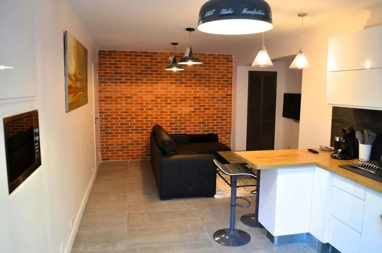 Wood & Bricks, Appartement 1 Chambre Au Calme - Centre Ville - Wifi بياريتز 0*,